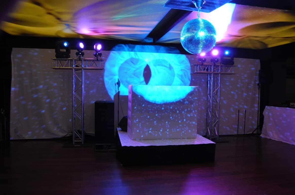 Desk DJ Capiton — vue 2