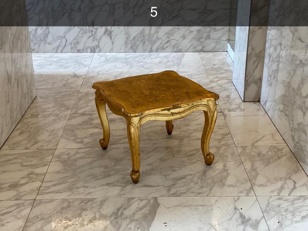 Table Basse Lion Or — vue 2